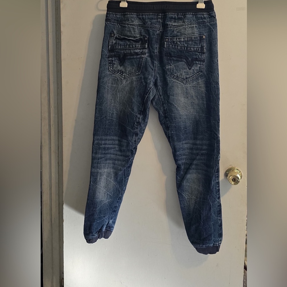 Men's Stylish Indigo Denim Jogger Pants - Picture 3 of 16